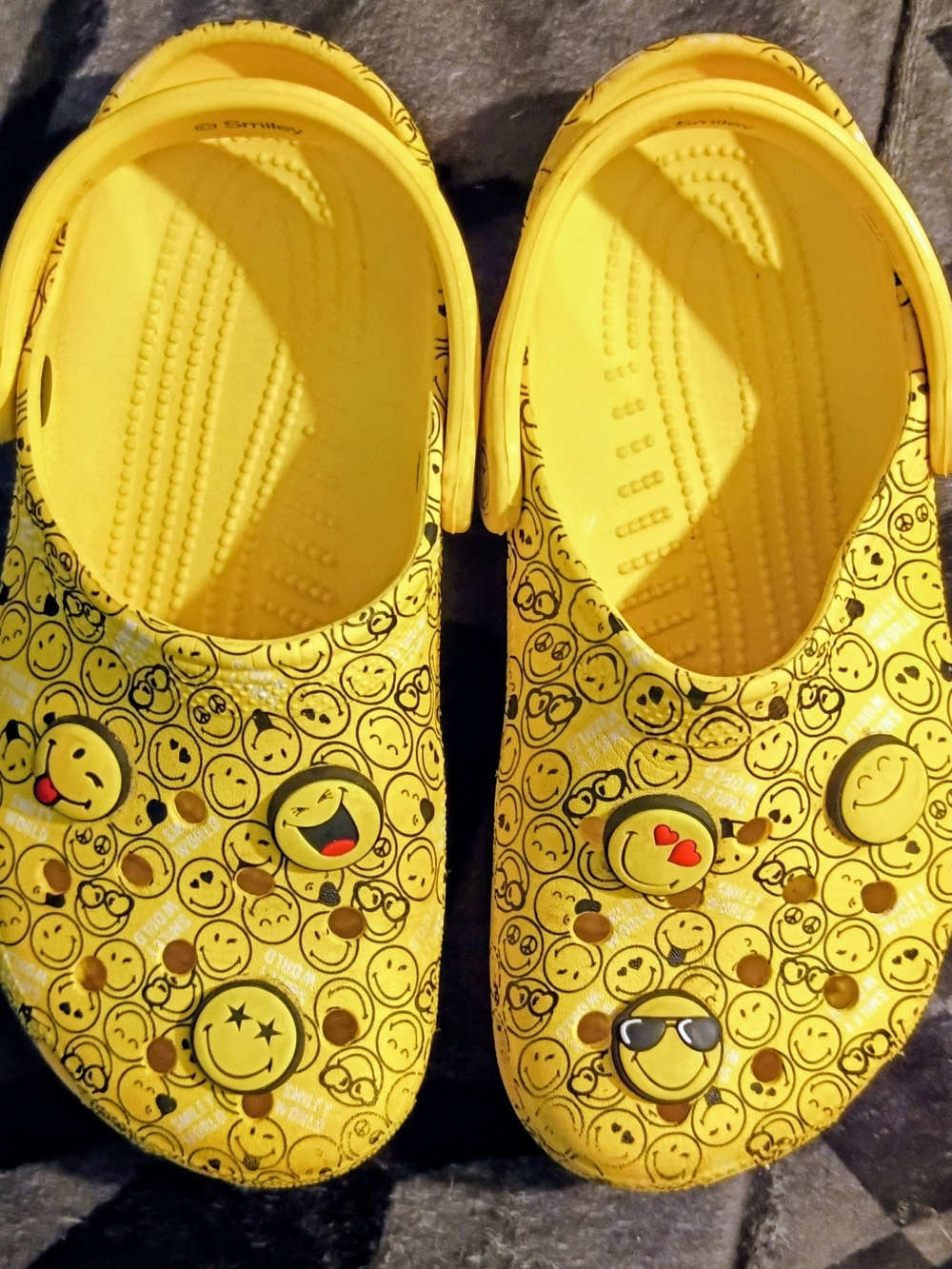 Yellow Emoji Print Slip-On Clogs with Charm Accents